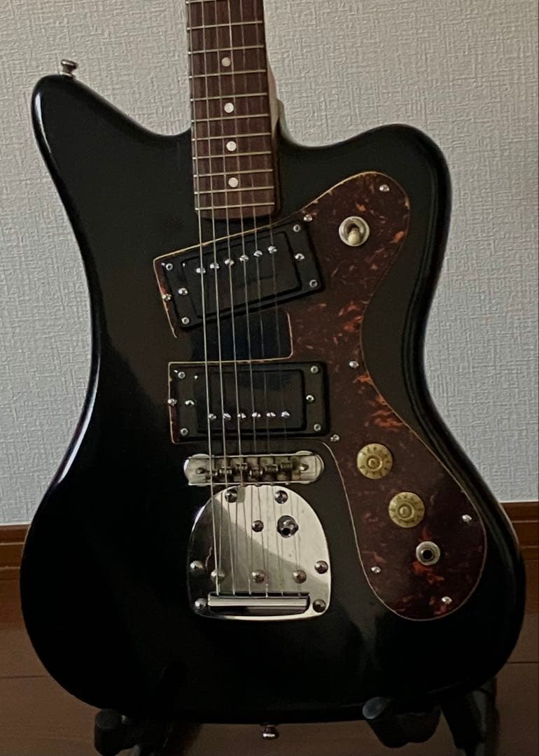 詳細不明ギター 激渋ビザール 日本製？