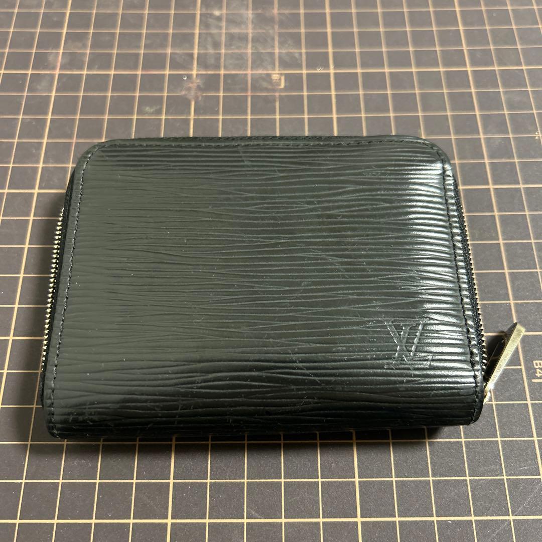 ごんぞう　ルイヴィトン　ジッピーパース エピ 中古品　正規店購入