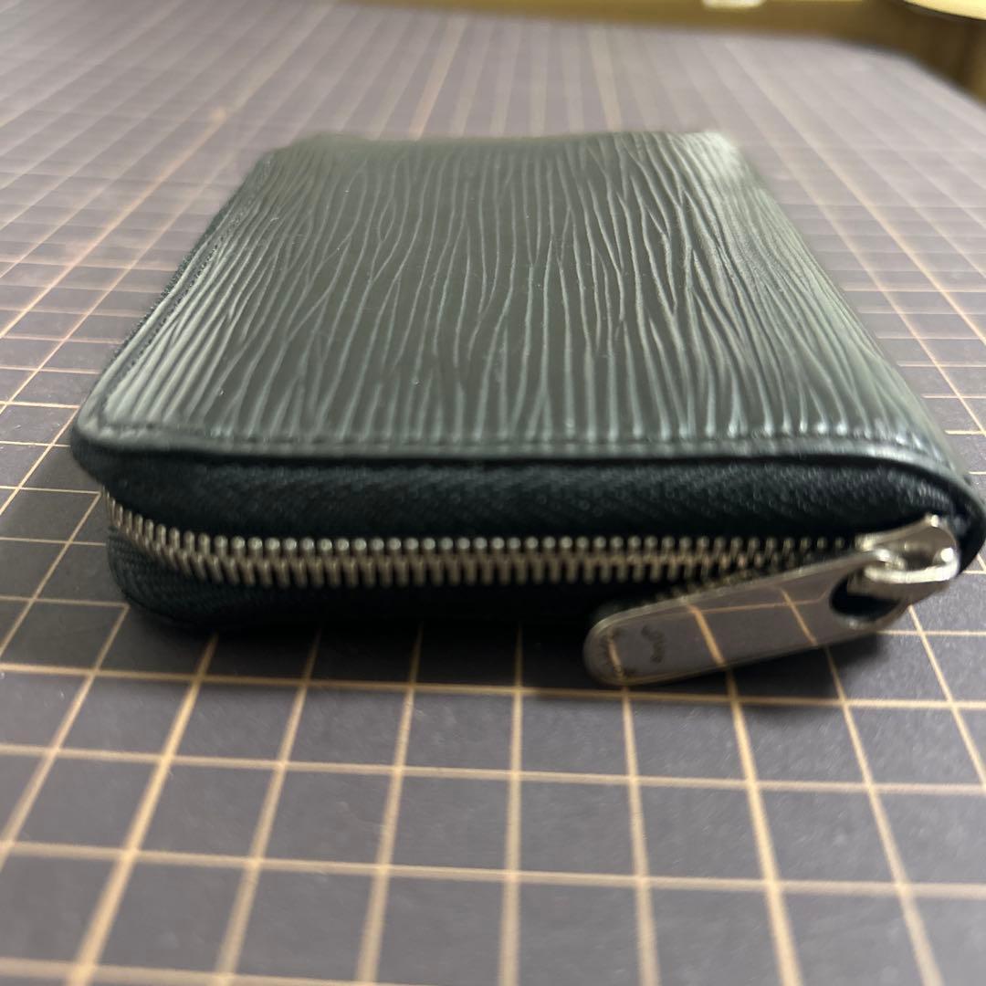ごんぞう　ルイヴィトン　ジッピーパース エピ 中古品　正規店購入