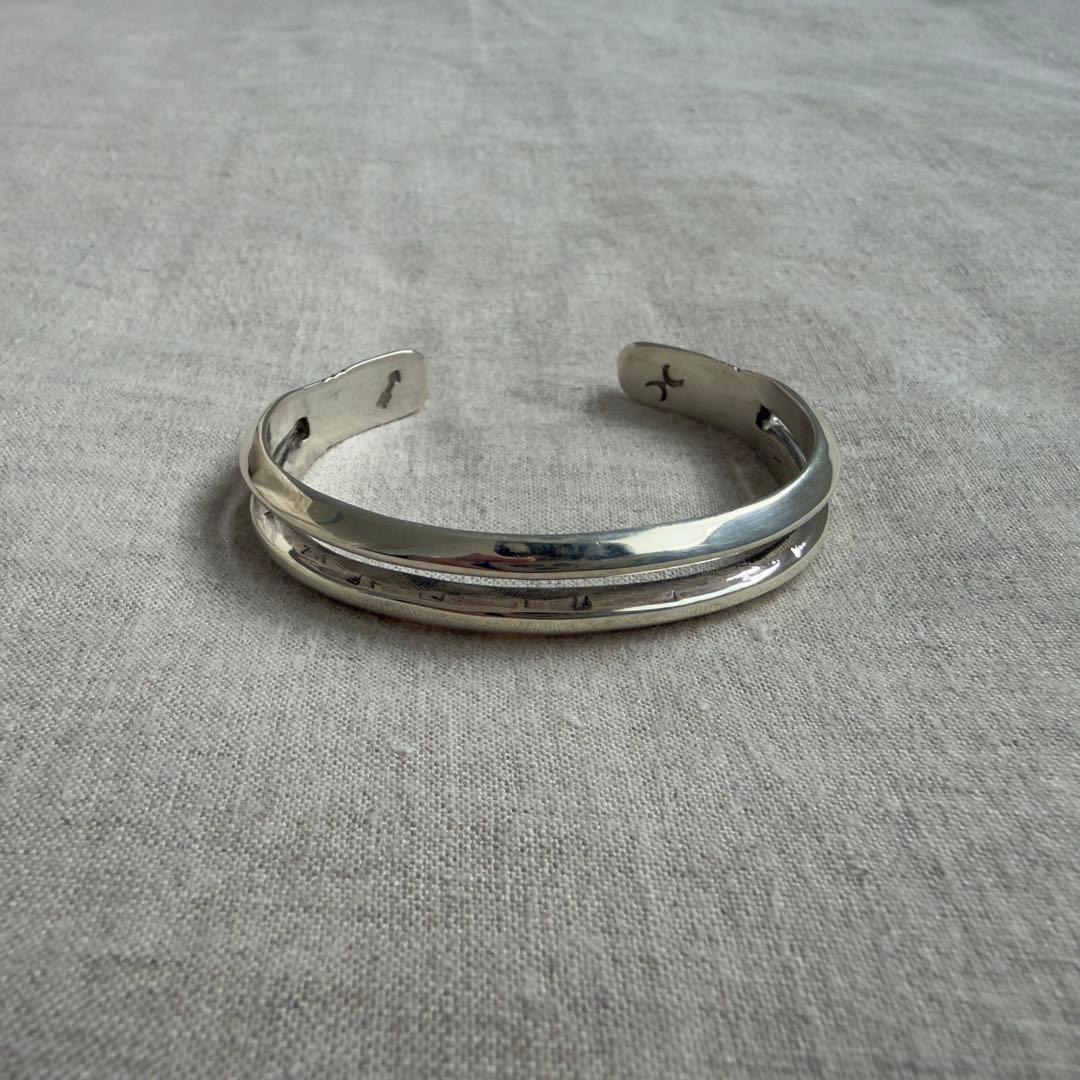 cippy crazy horse スプリット バングル BUMP