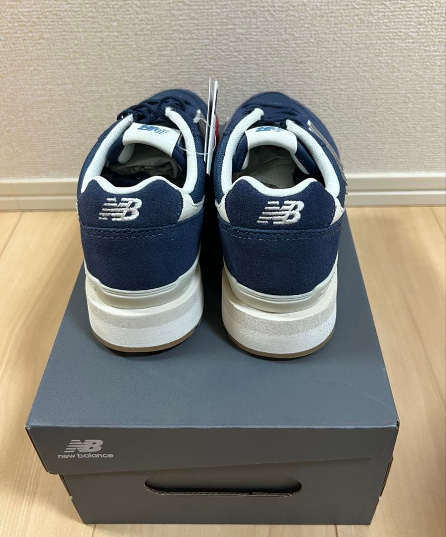 3連休限定！新品です★New Balance WL996 レディーススニーカー