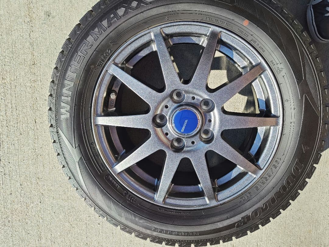 195/65r15 スタッドレス　ダンロップ