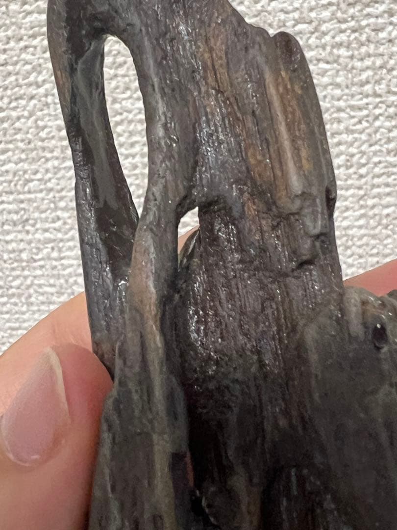 木製虫の置物