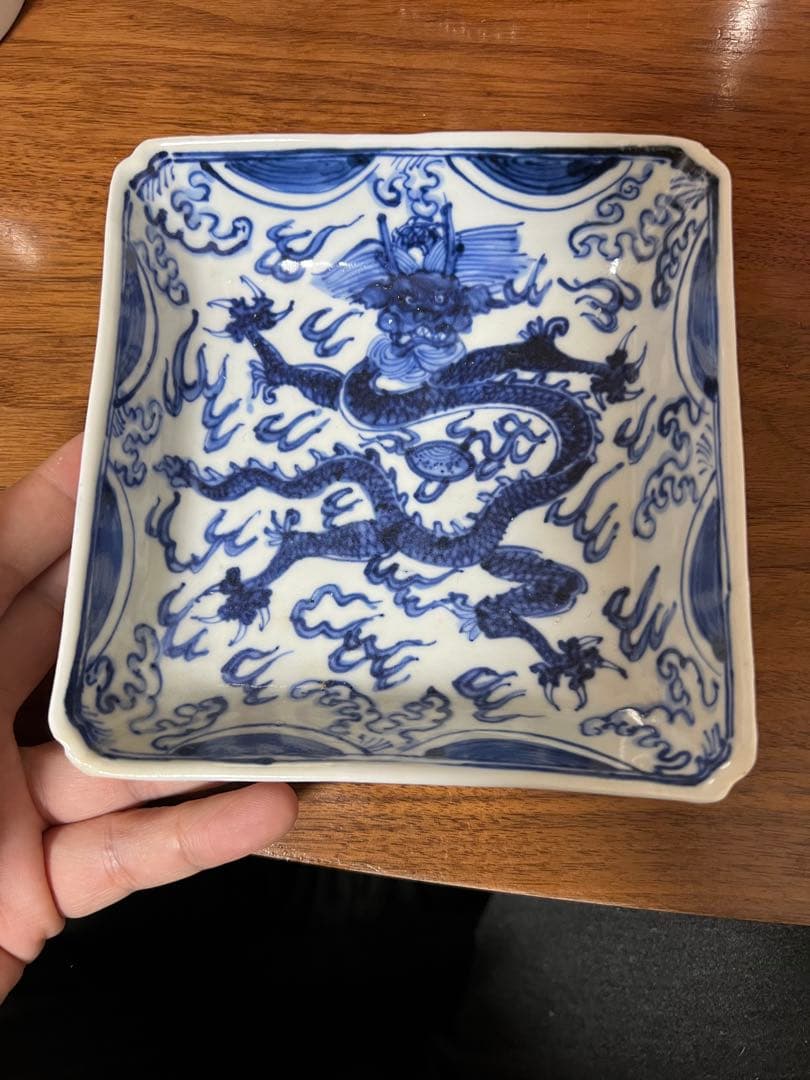 中国染付け龍紋皿骨董　アンティーク