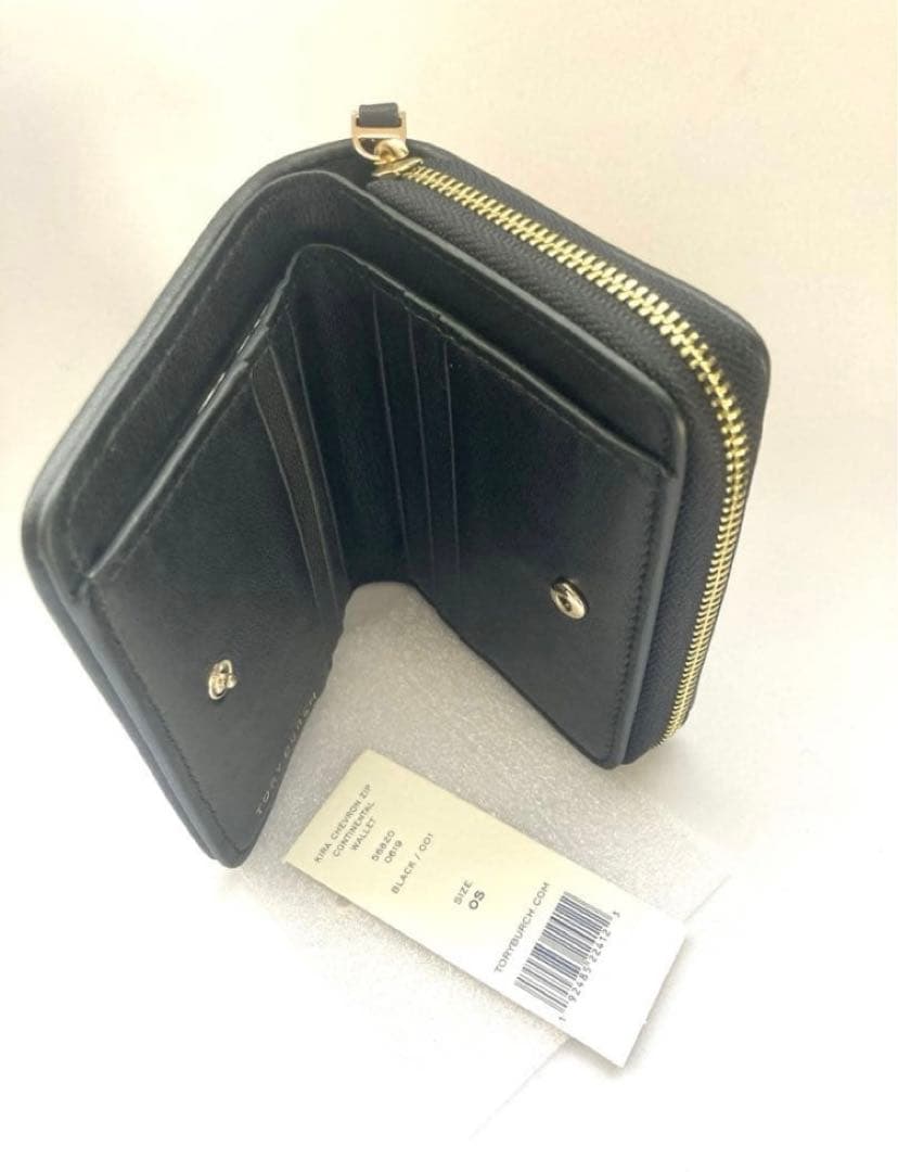 【新品未使用】Tory Burch ブラック 二つ折り財布