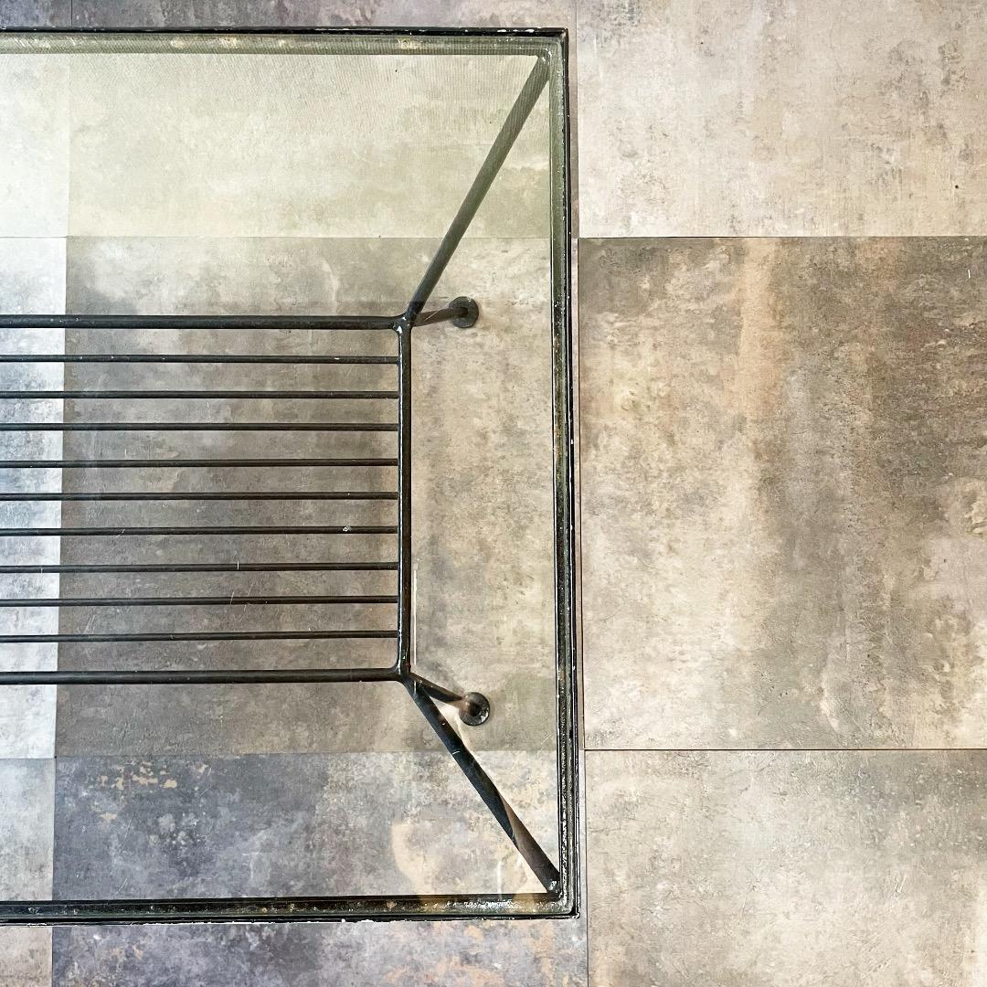 unico “EDDY” ガラス×アイアン ローテーブル 黒 透明 鉄