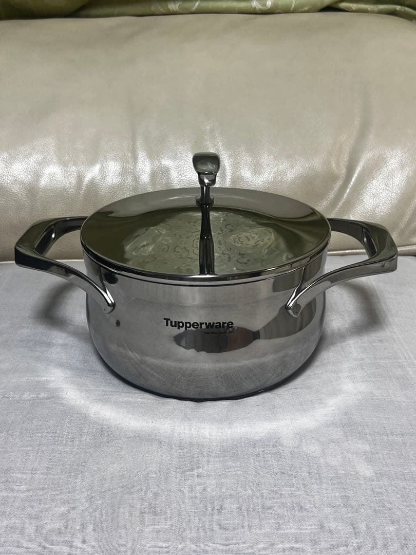 【新品・未使用】Tupperware マストロクックウェア 20cm深鍋