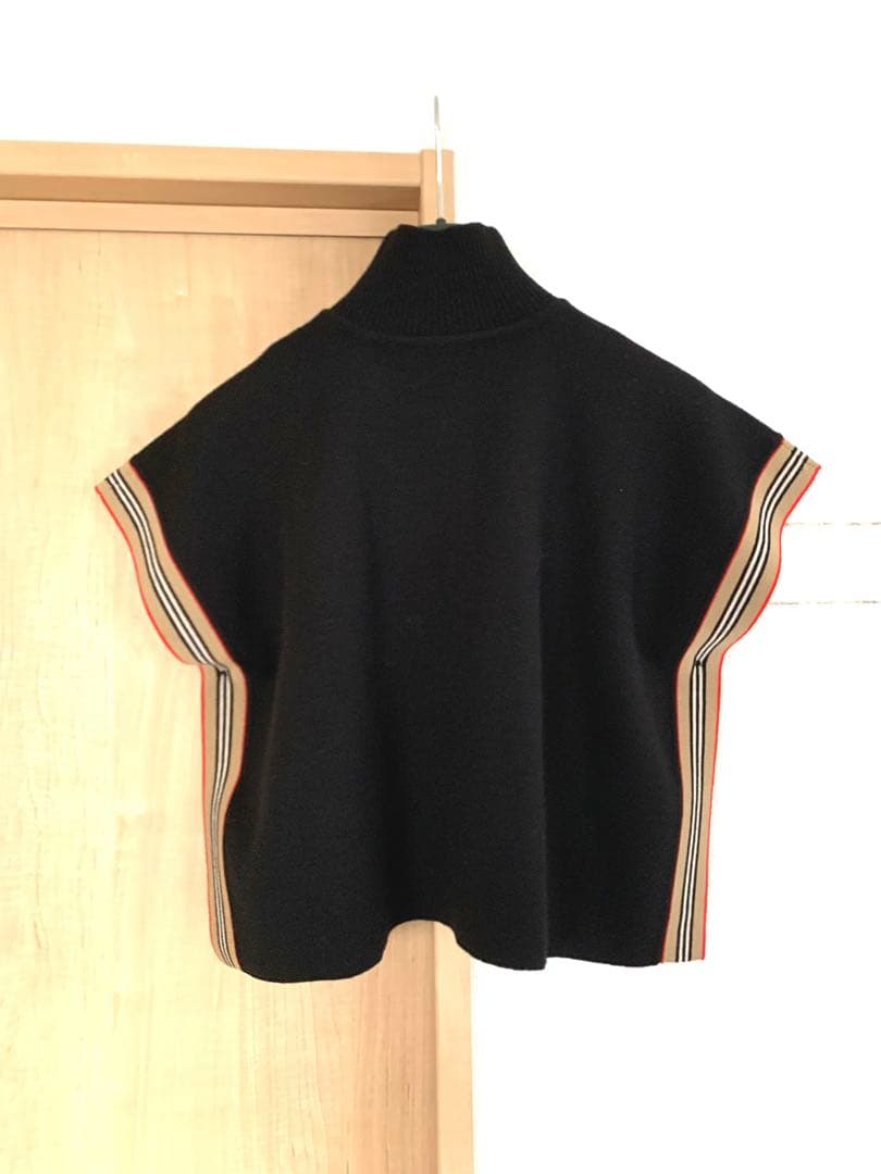 バーバリー　ロンドンイングランド　ティッシ期　ウールポンチョ