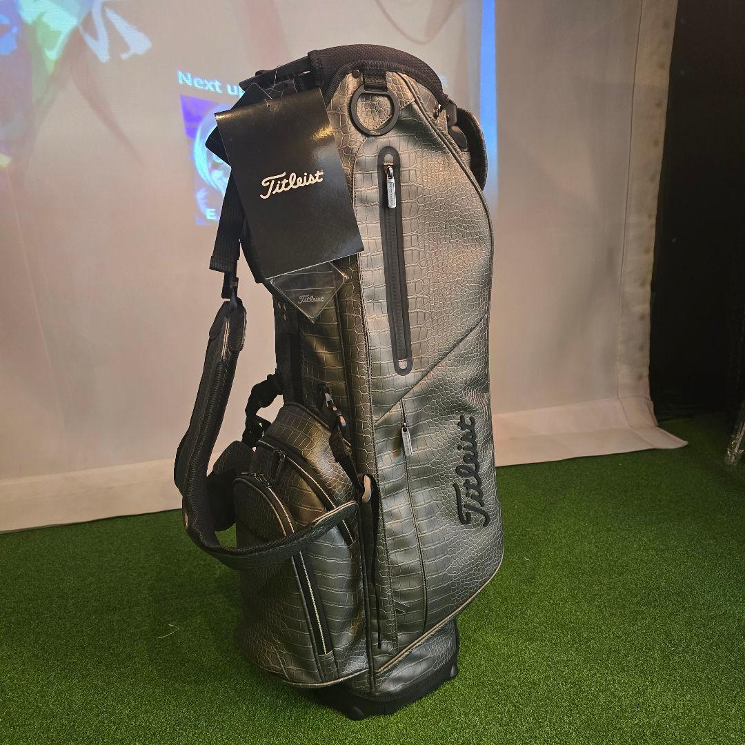 Titleist メルセデス・ベンツ キャディバッグ グレー 型押し