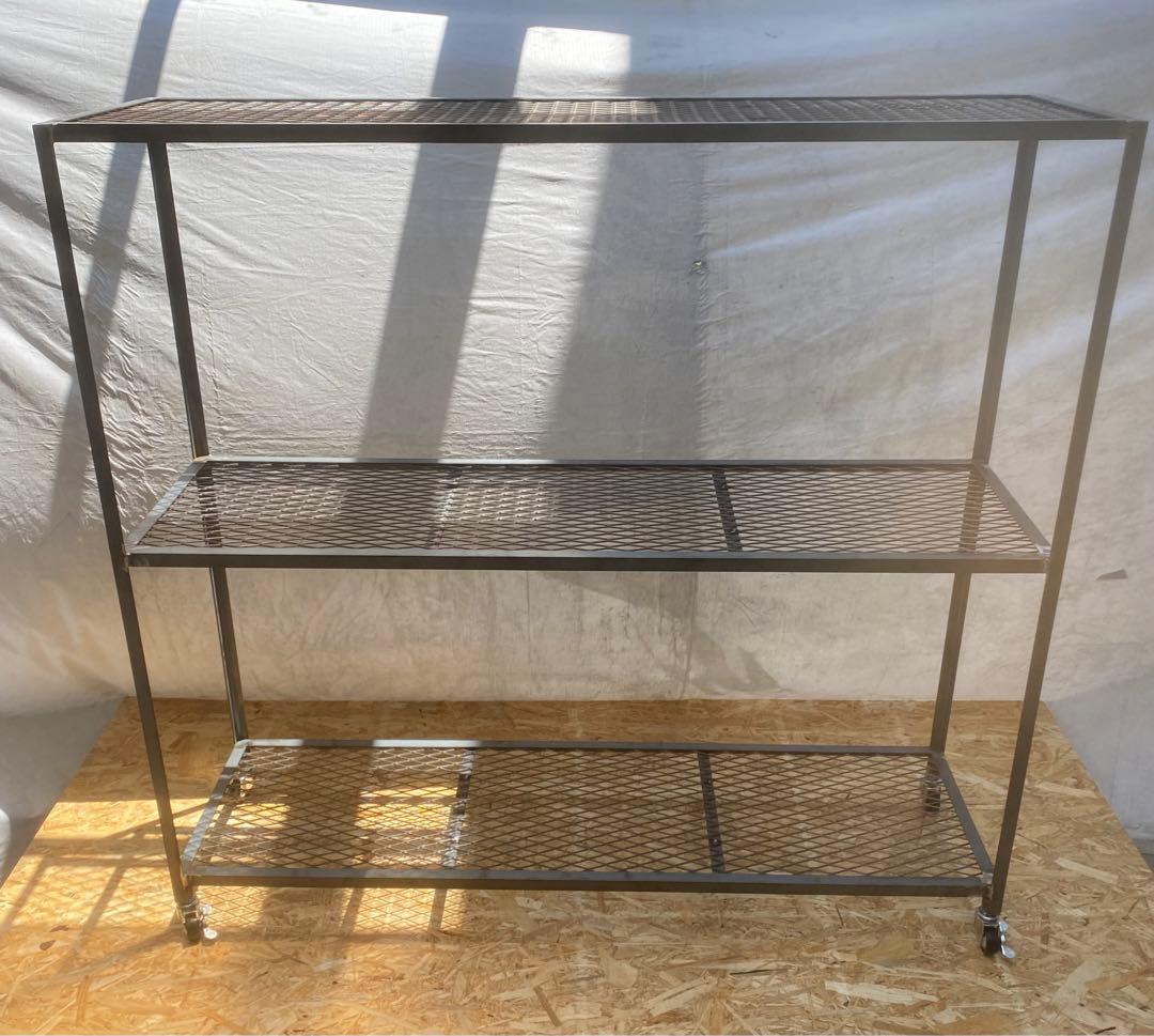 アイアンシェルフ　シューズラック　植物棚　棚　スチールラック