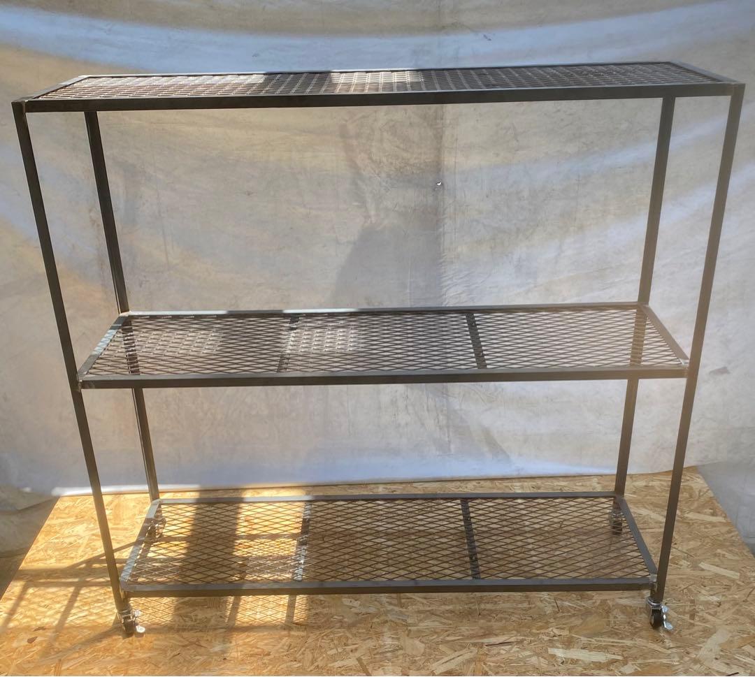 アイアンシェルフ　シューズラック　植物棚　棚　スチールラック