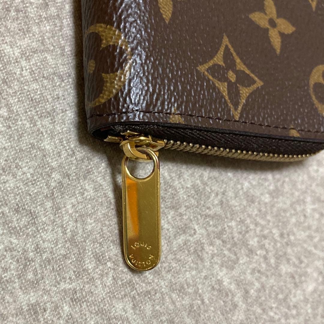 《値下げしました》Louis Vuitton モノグラム ジッピー