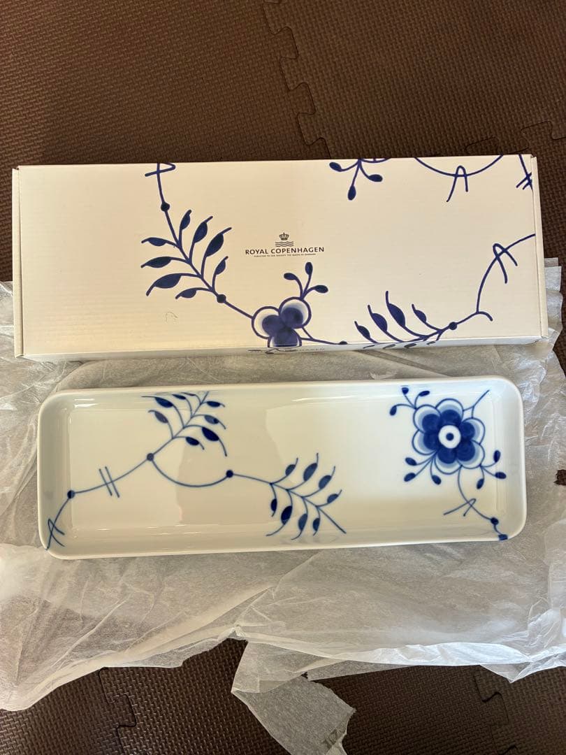 【新品未使用品】ロイヤルコペンハーゲン　長皿　箱あり