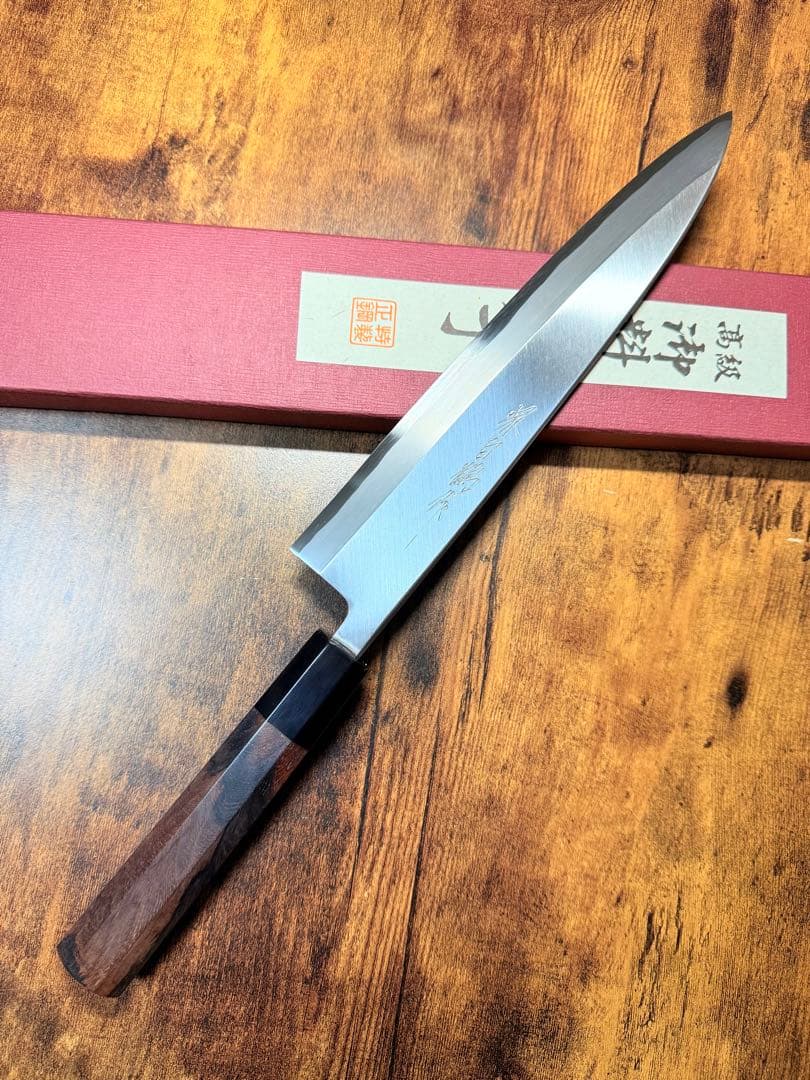 【堺打刃物】左用　身卸 出刃　白鋼　包丁　8寸　紫檀水牛八角柄