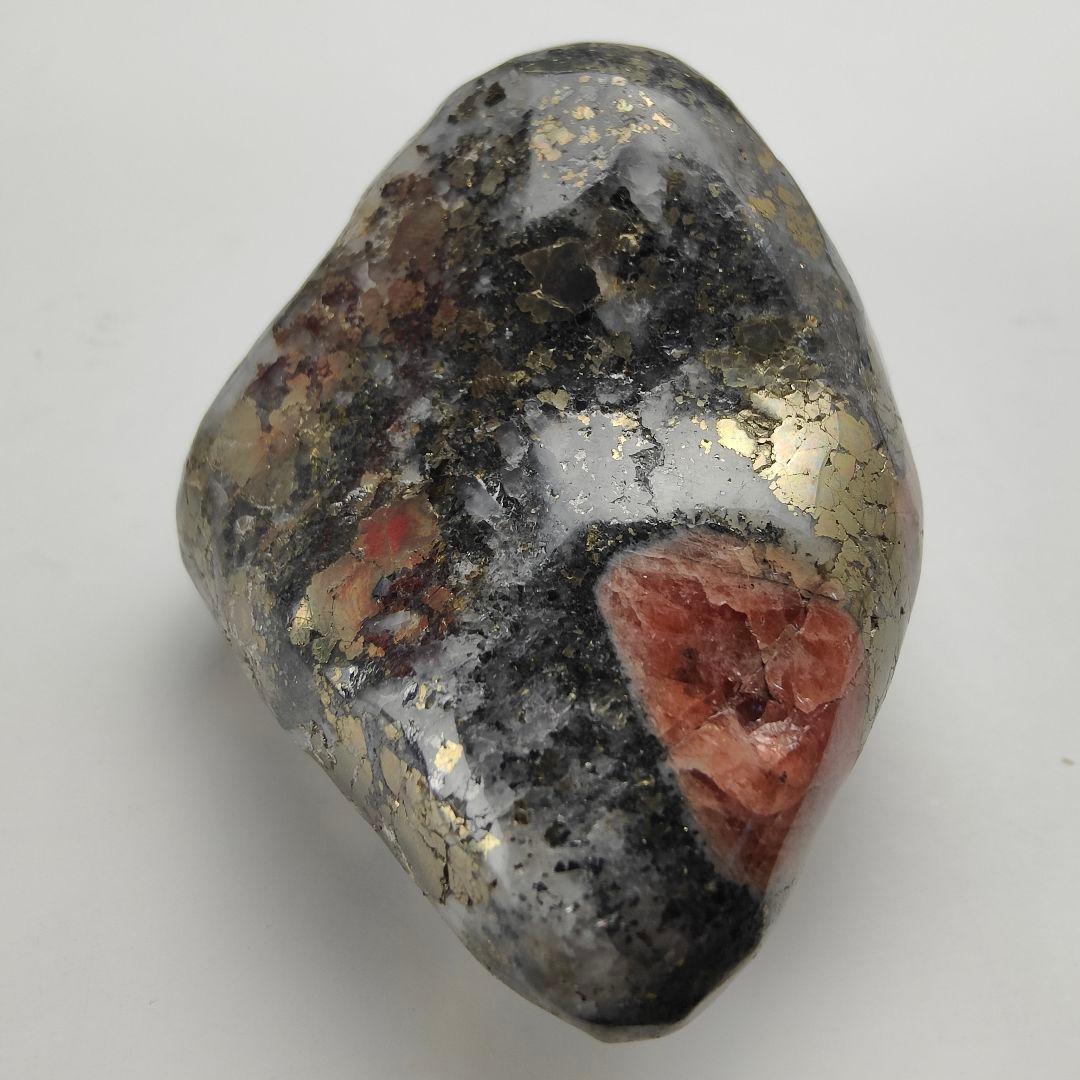 7.パイライトイントリプライト　ゴールデンインカローズ　鉱物　原石　天然石