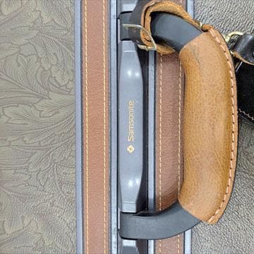 samsoniteスーツケース（ブラウン）