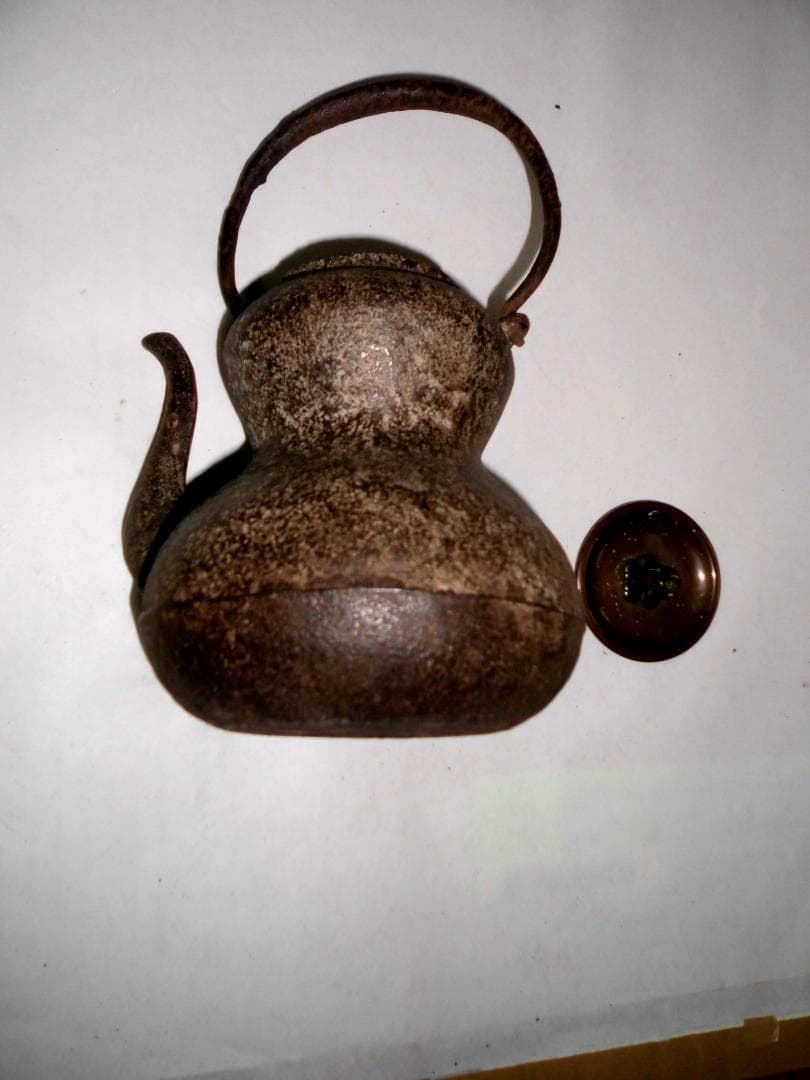 ※手渡し限定 十一代　宮崎寒雉　鉄製瓢箪茶釜 木箱付　先祖代々物　骨董品　岐阜市