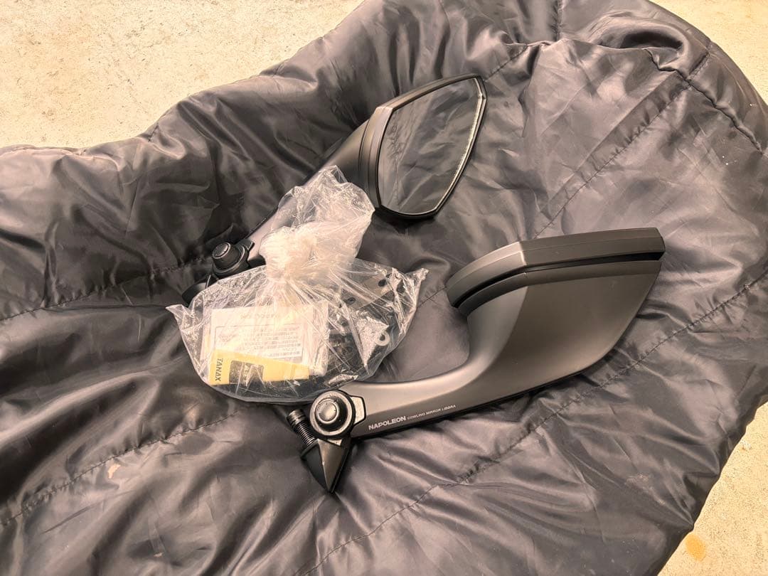 ナポレオン　カウリングミラー　リブラ3