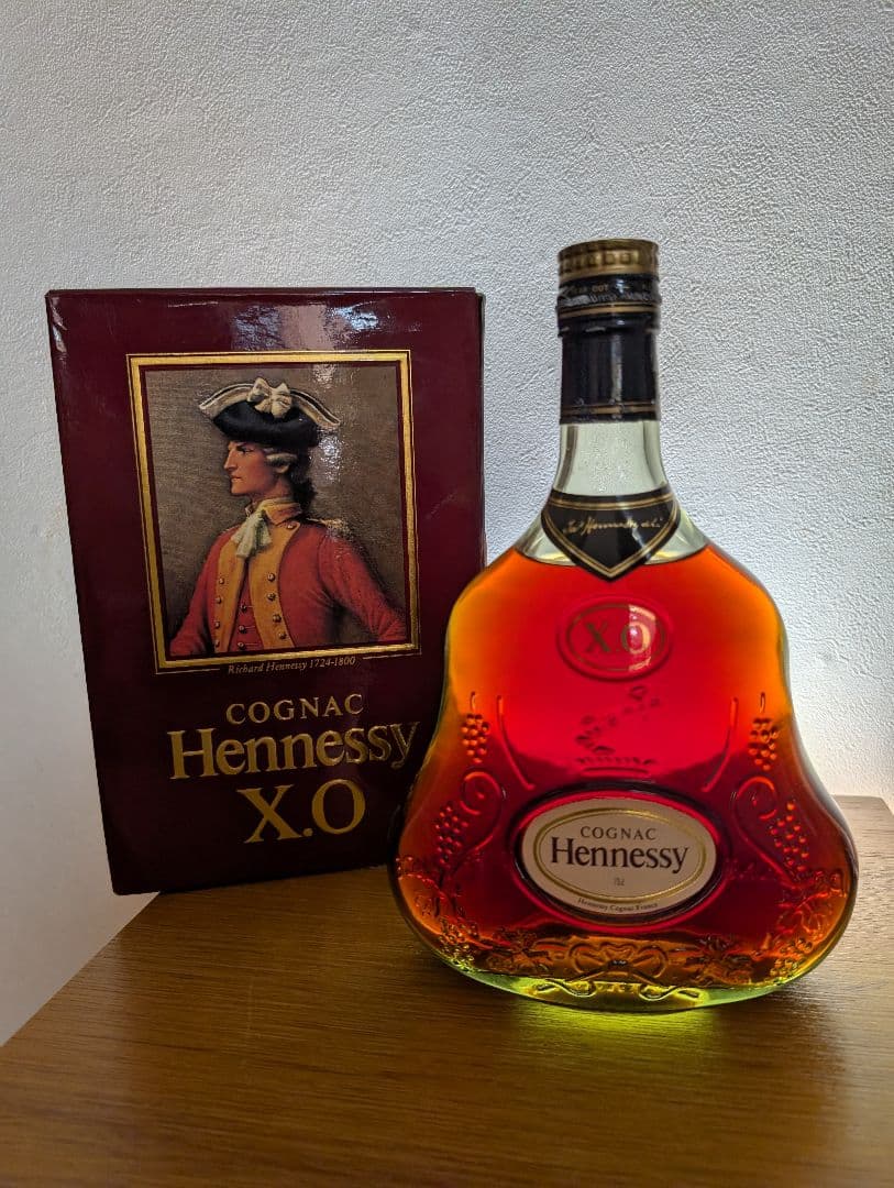 Hennessy X.O. ヘネシー　コニャック ボックス付き