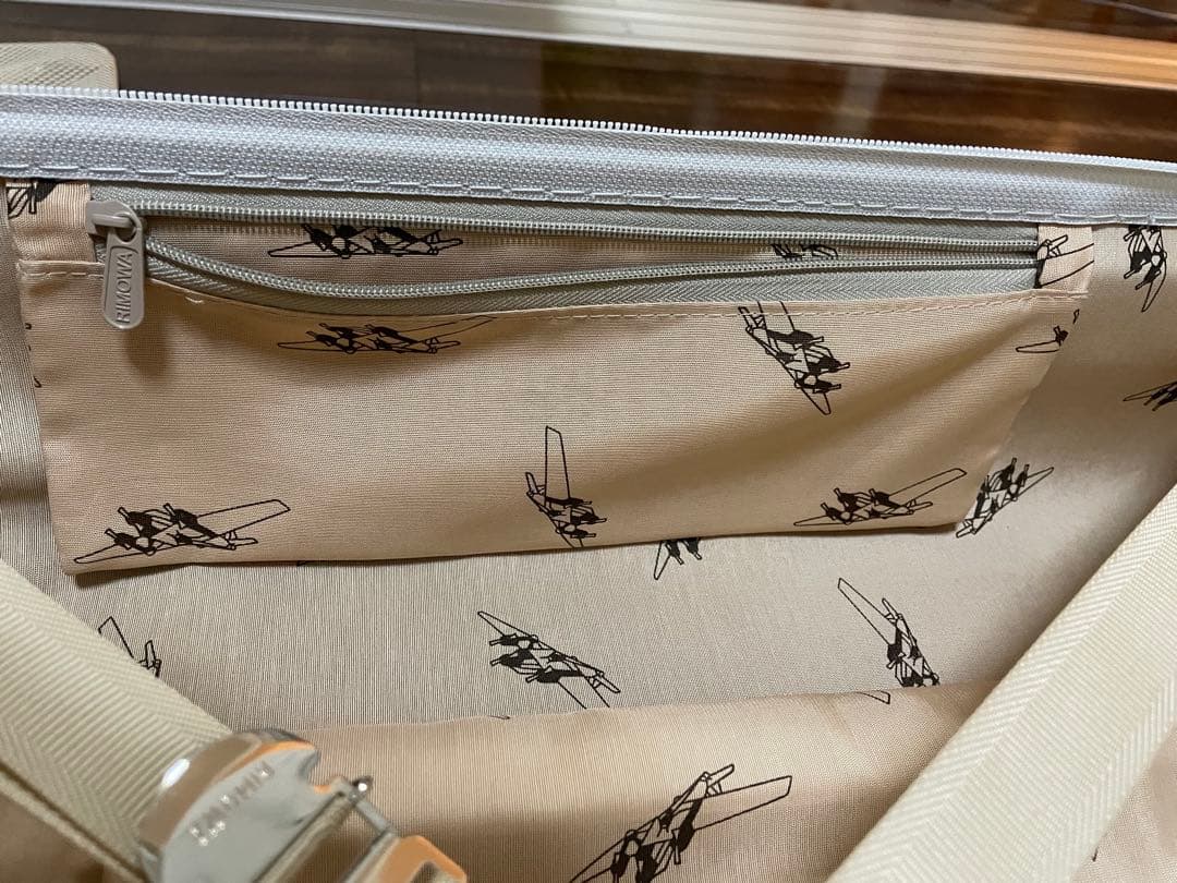 リモワ　ユナイテッドアローズ別注　機内持ち込みサイズ　2輪