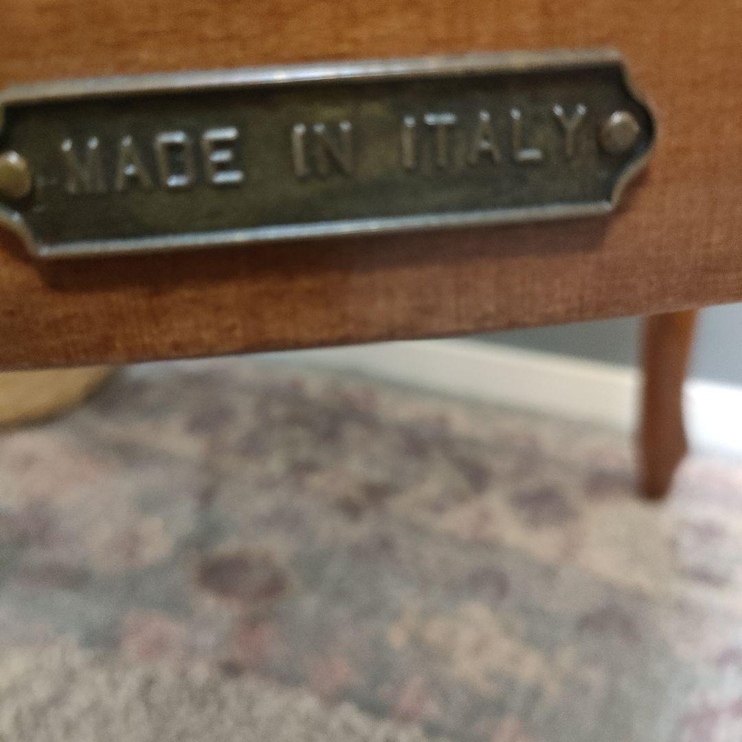 【イタリアンヴィンテージ 】クラシカルアームチェア