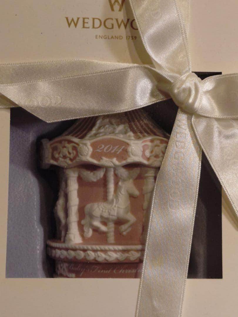 未開封 2014年 ウェッジウッド クリスマスオーナメント カルーセル ピンク