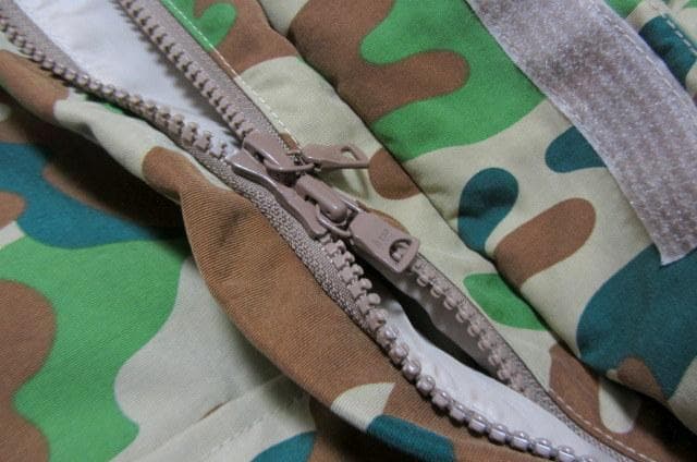 アベイシングエイプ　猿迷彩　ナイロンマウンテンパーカー/M　猿カモ　ダブルジップ