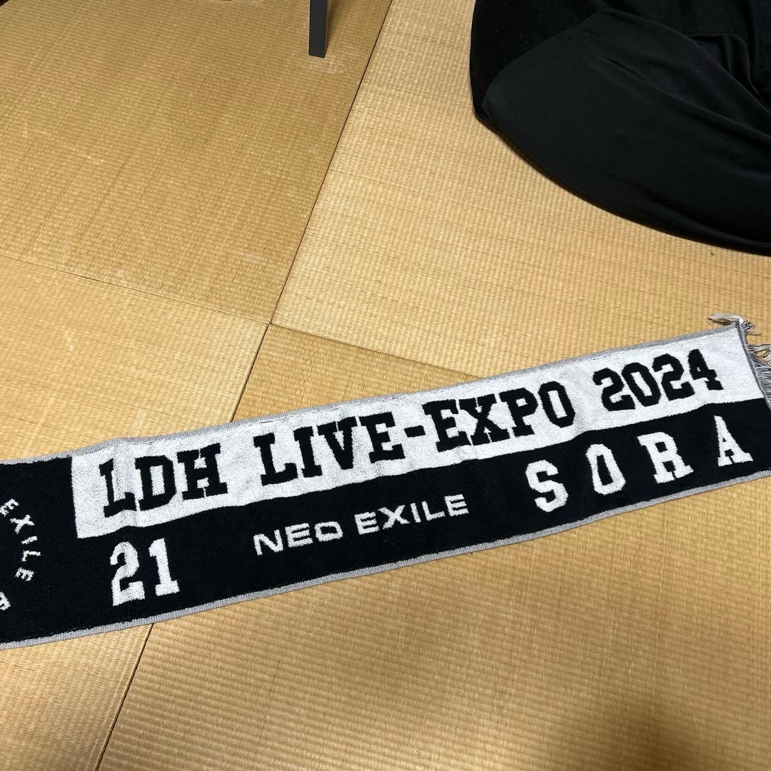 リルリーグ　グッズ　アクスタ　トレカ　Tシャツ　など