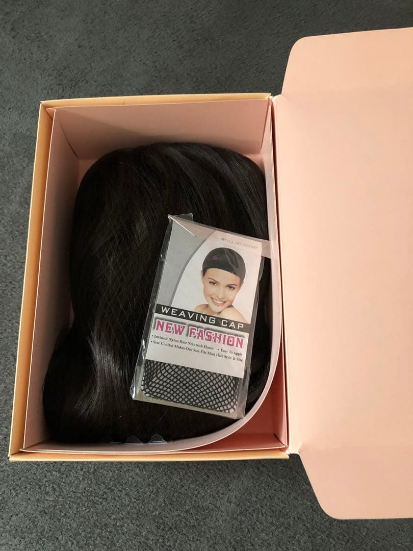 お値下げ❣️ピンクエイジ　ウィッグ　手植えフルウィッグ