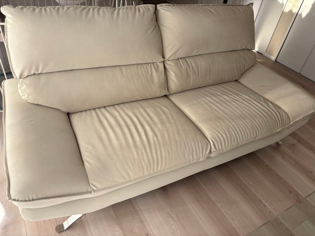 ニトリ　3人掛けソファ　Nシールド　アイボリー