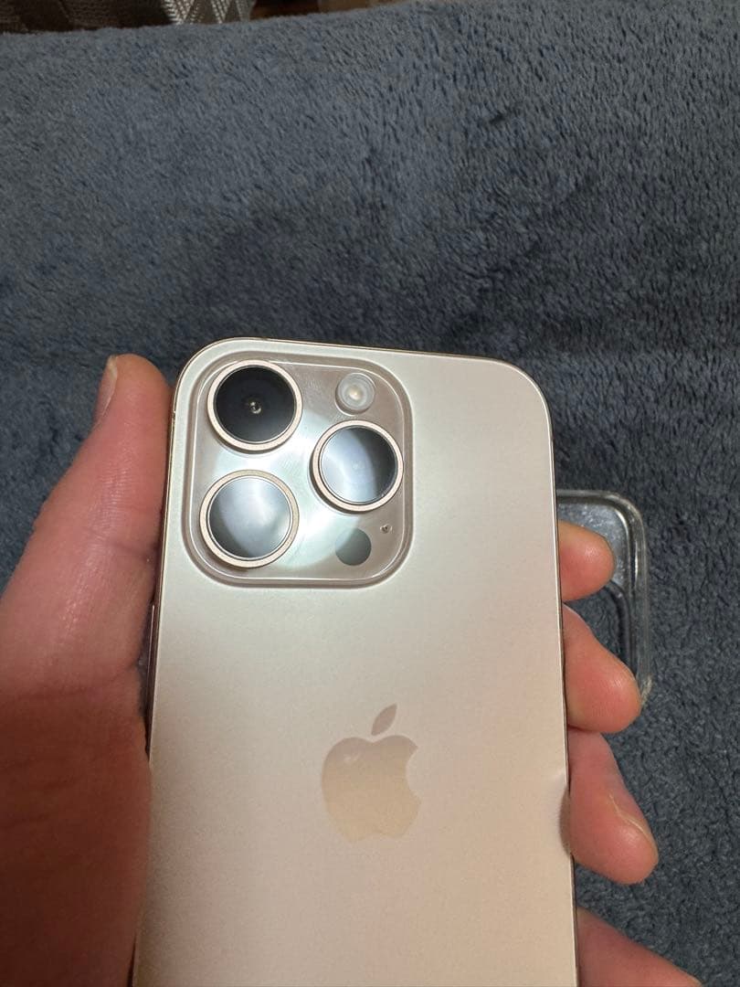 北米版カメラ音無iPhone16pro 256gb SIMフリー