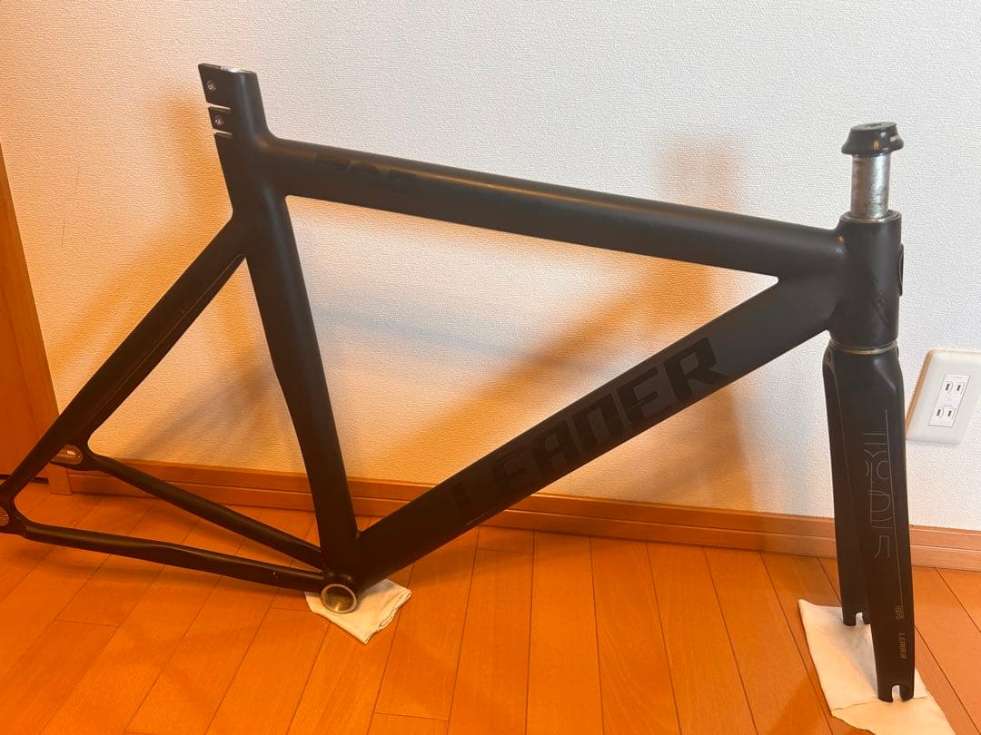 LEADER カーボン自転車フレーム 725 Mサイズ　2015モデル
