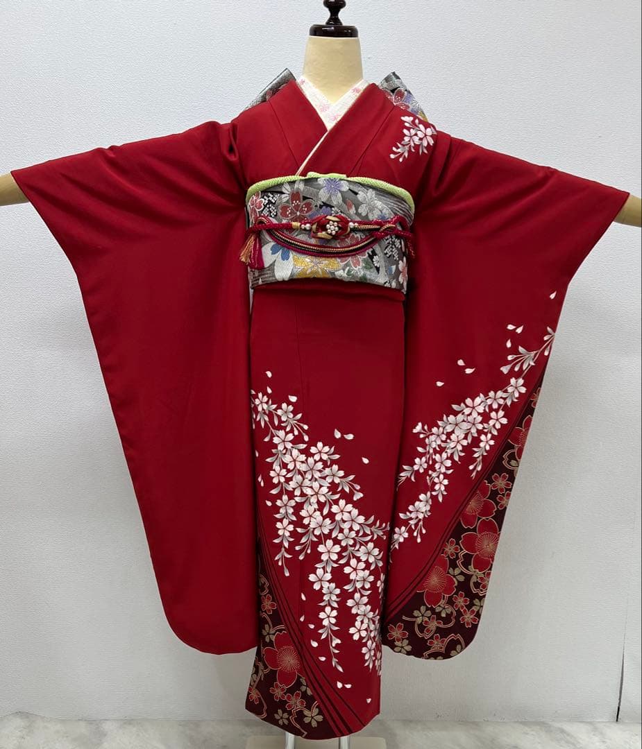 振り袖　フルセット　長襦袢　金彩加工　成人式　赤　桜　結婚式　ガード加工　765