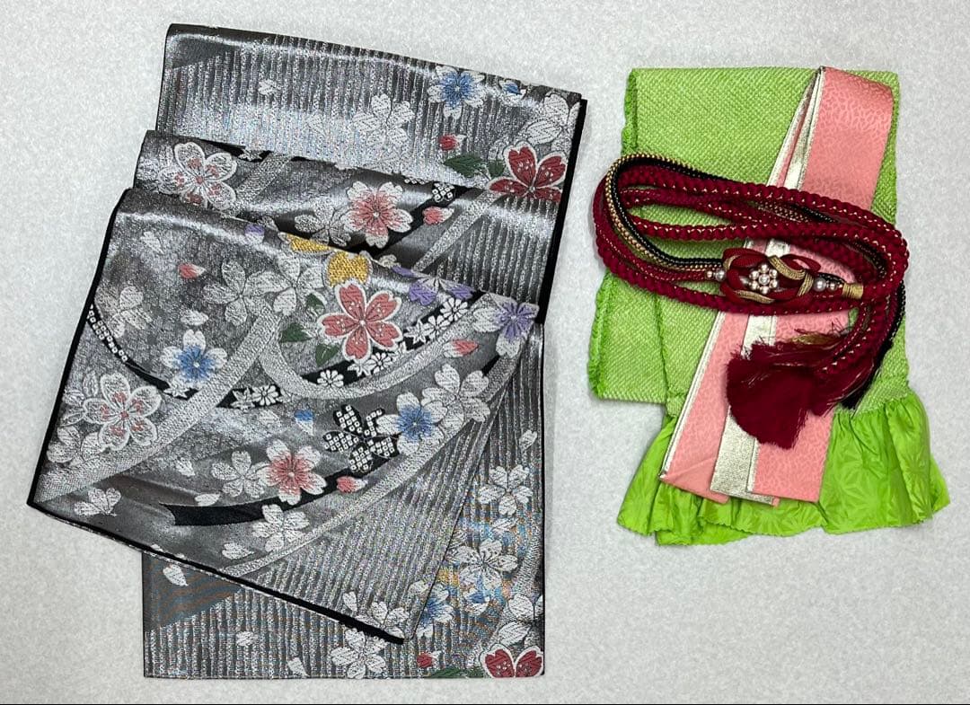 振り袖　フルセット　長襦袢　金彩加工　成人式　赤　桜　結婚式　ガード加工　765