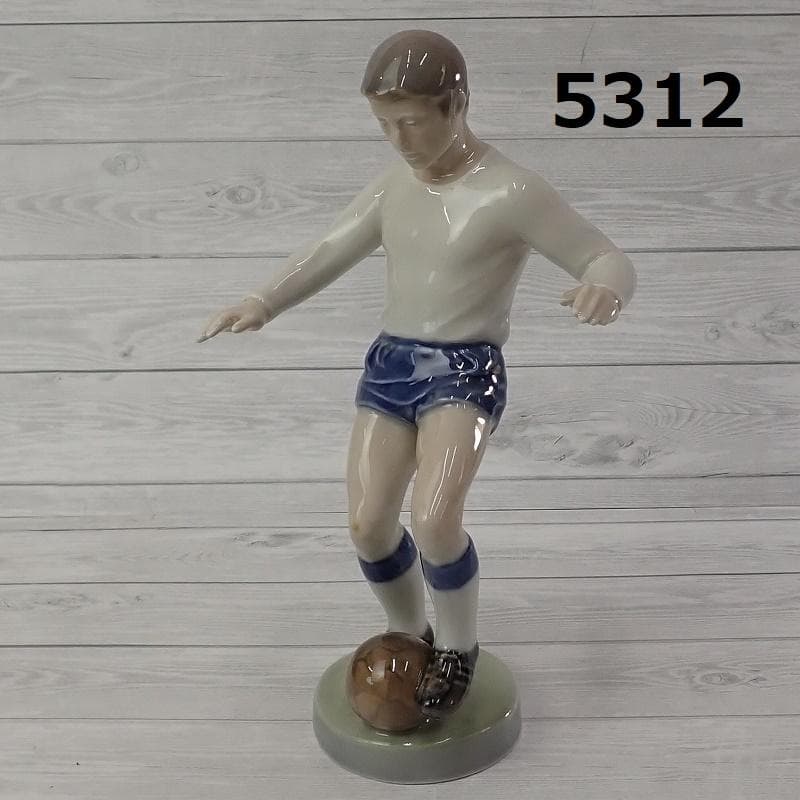 RU-5312　ロイヤルコペンハーゲン　フィギュリン　サッカー20240930