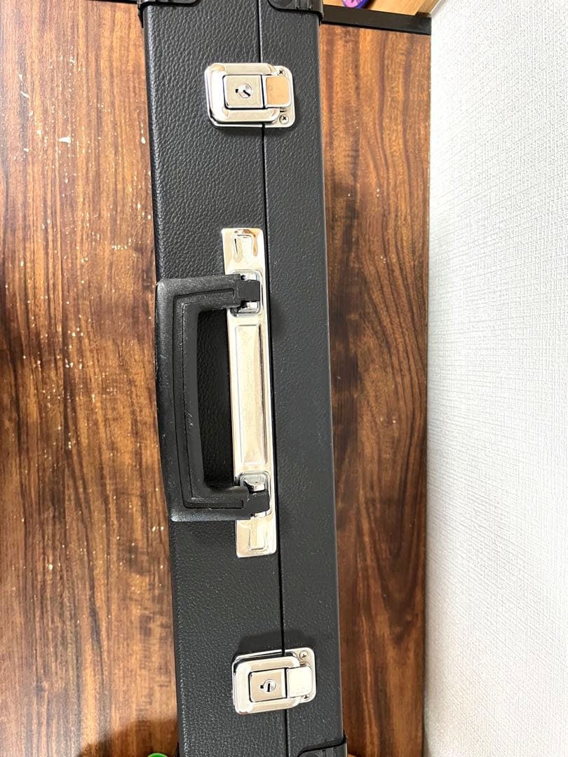 【美品】包丁用アタッシュケース（6本収納・鍵なし）と和包丁3本セット