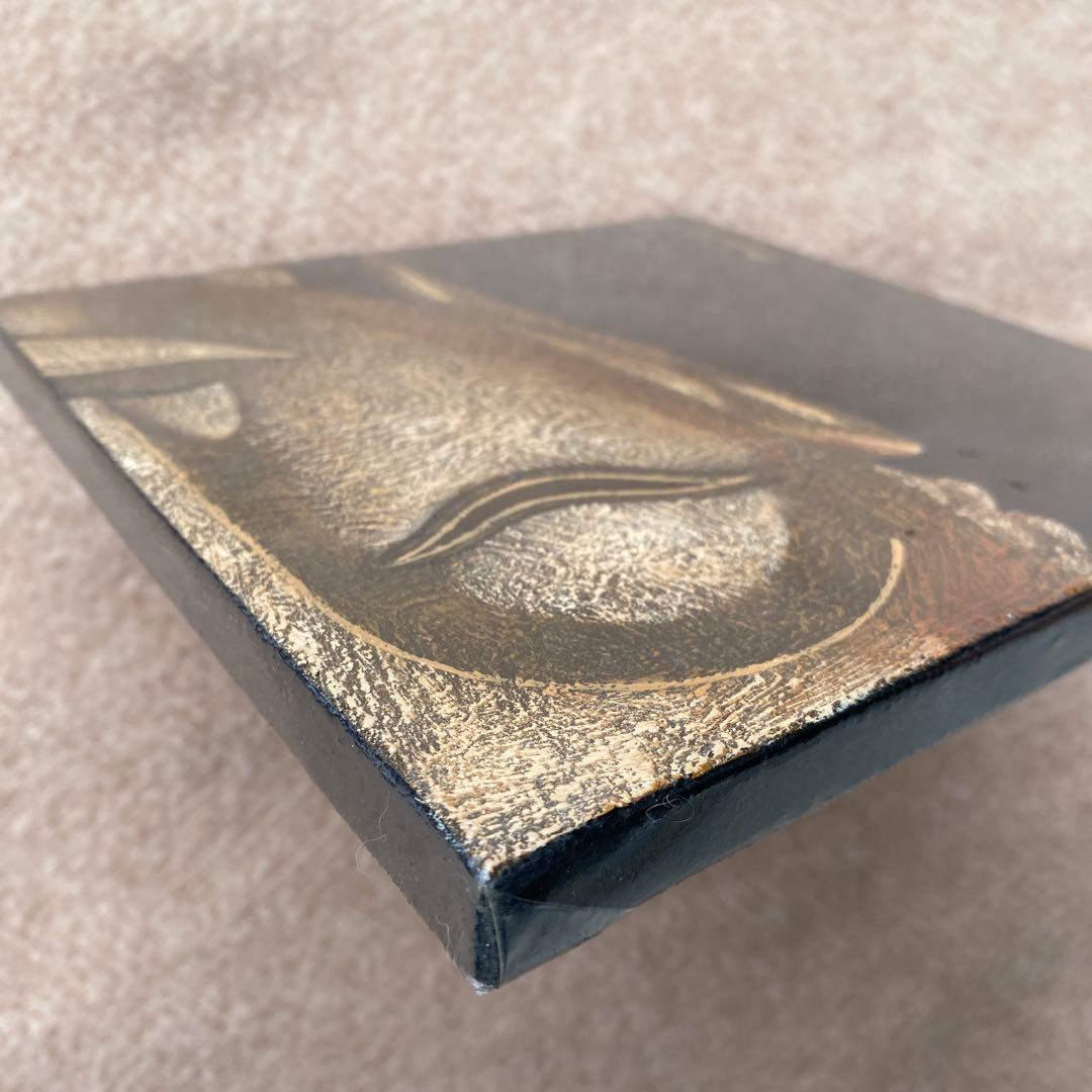 仏像デザイン アート作品 黒と金　TiTi作