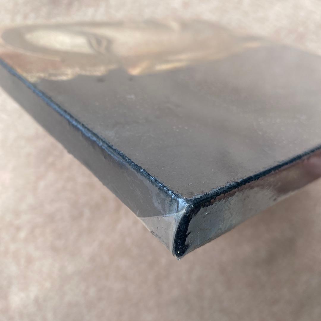 仏像デザイン アート作品 黒と金　TiTi作