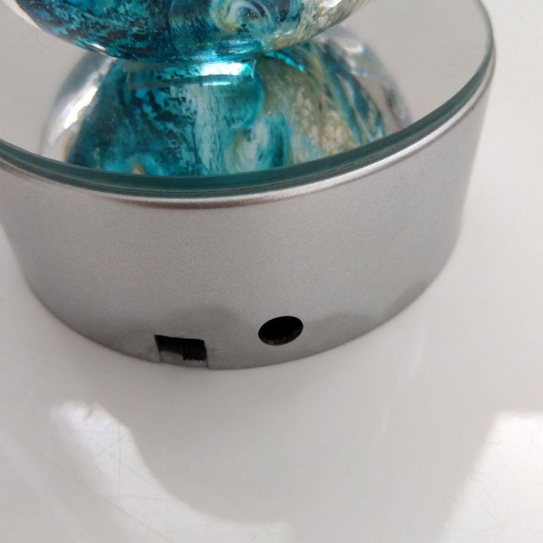 ペーパーウエイト　ガラスオブジェ　照明台付き