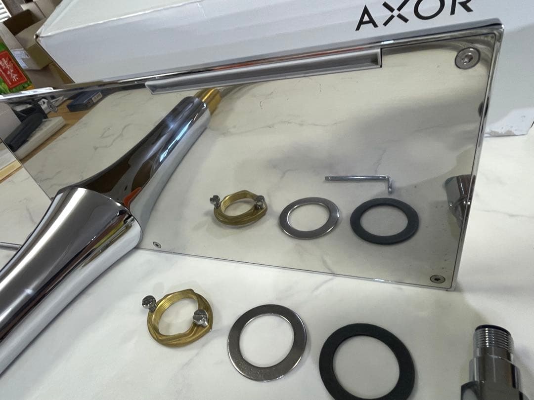 シングルレバー洗面混合水栓