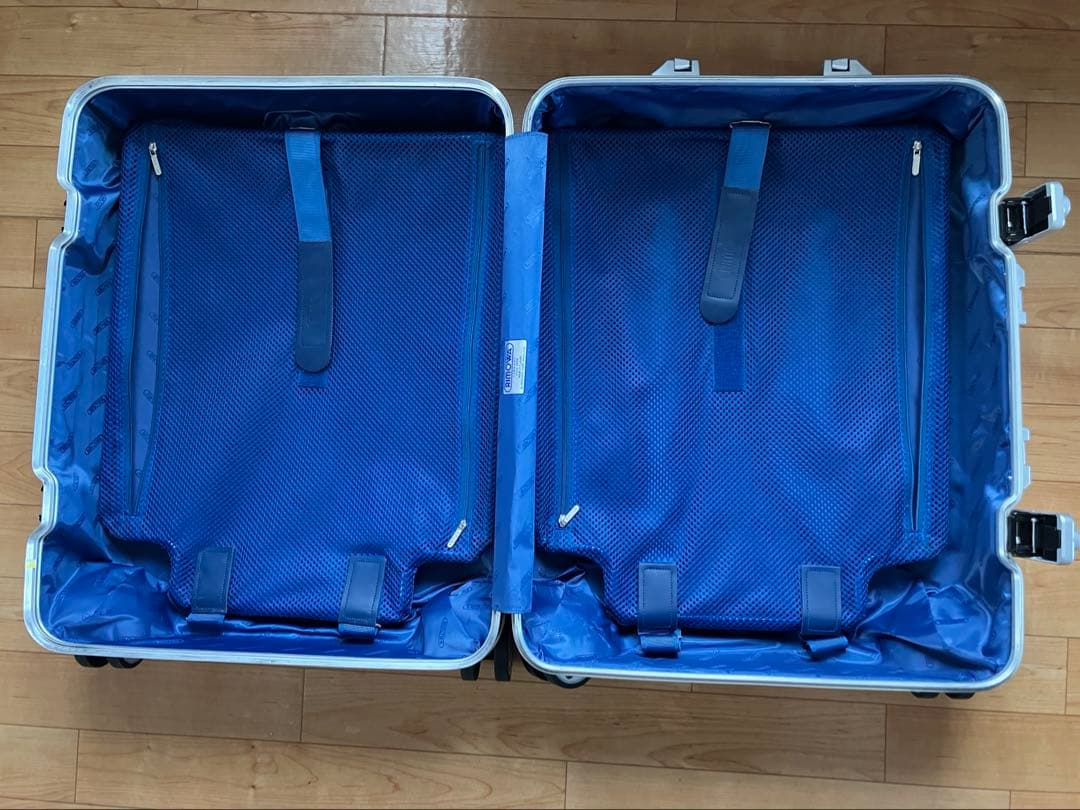 ♦️まもなく掲載終了‼️RIMOWA リモアTOPASトパーズ 45Lキャリーケース