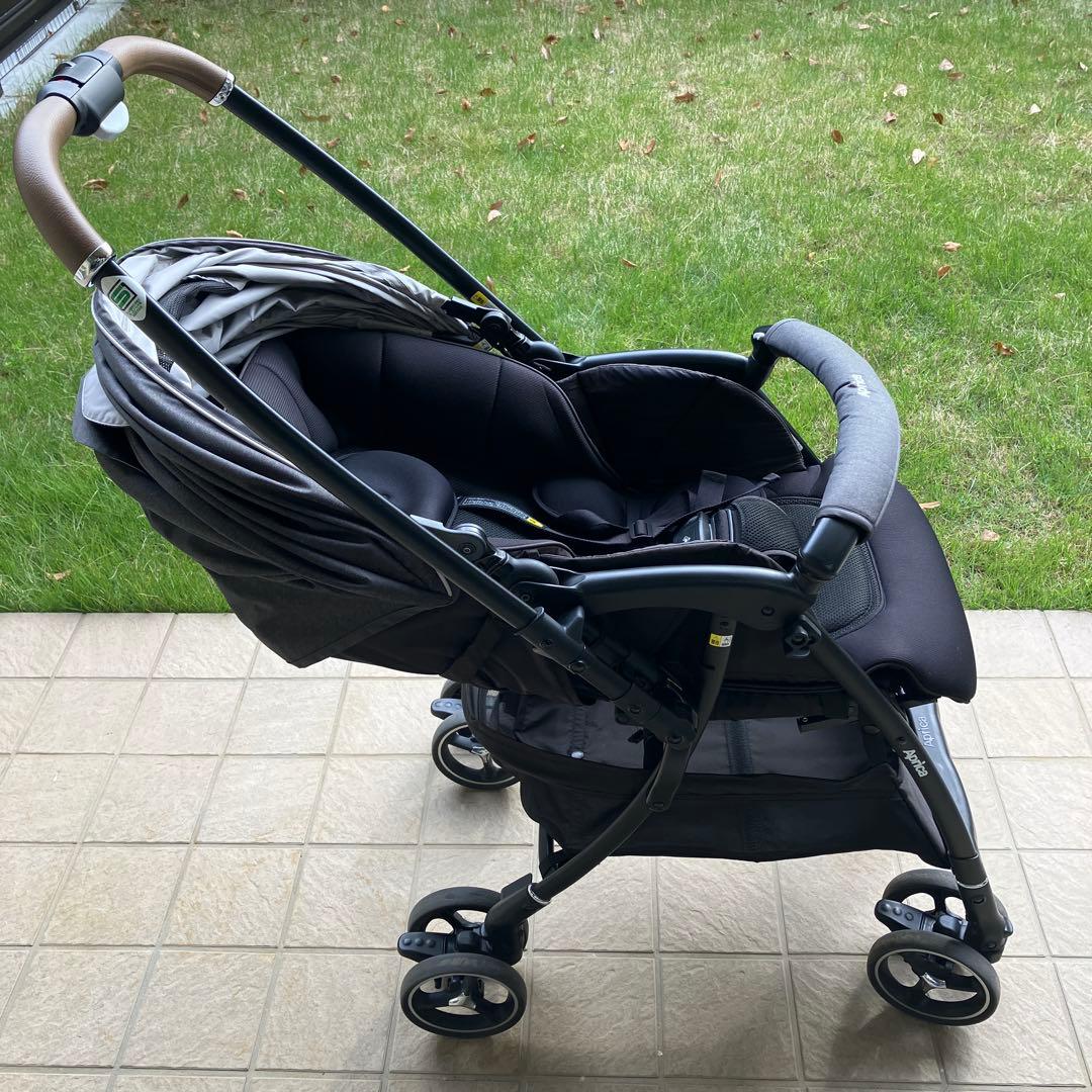 【美品】Aprica アップリカ ラクーナクッション AE ベビーカー グレー