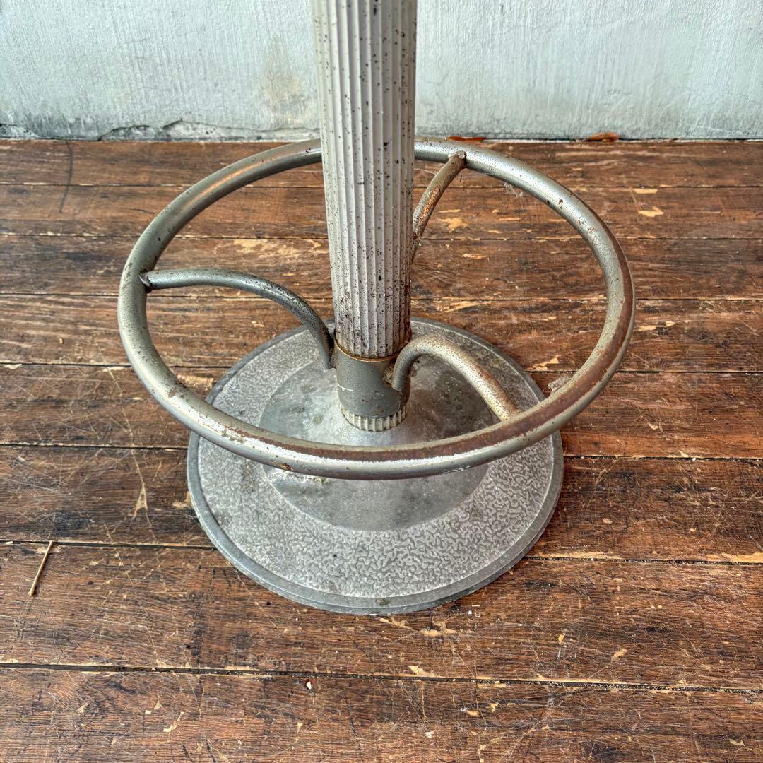 ②昭和レトロ 回転式バーチェア ベロア 赤 ビンテージ スナック椅子 ベルベット