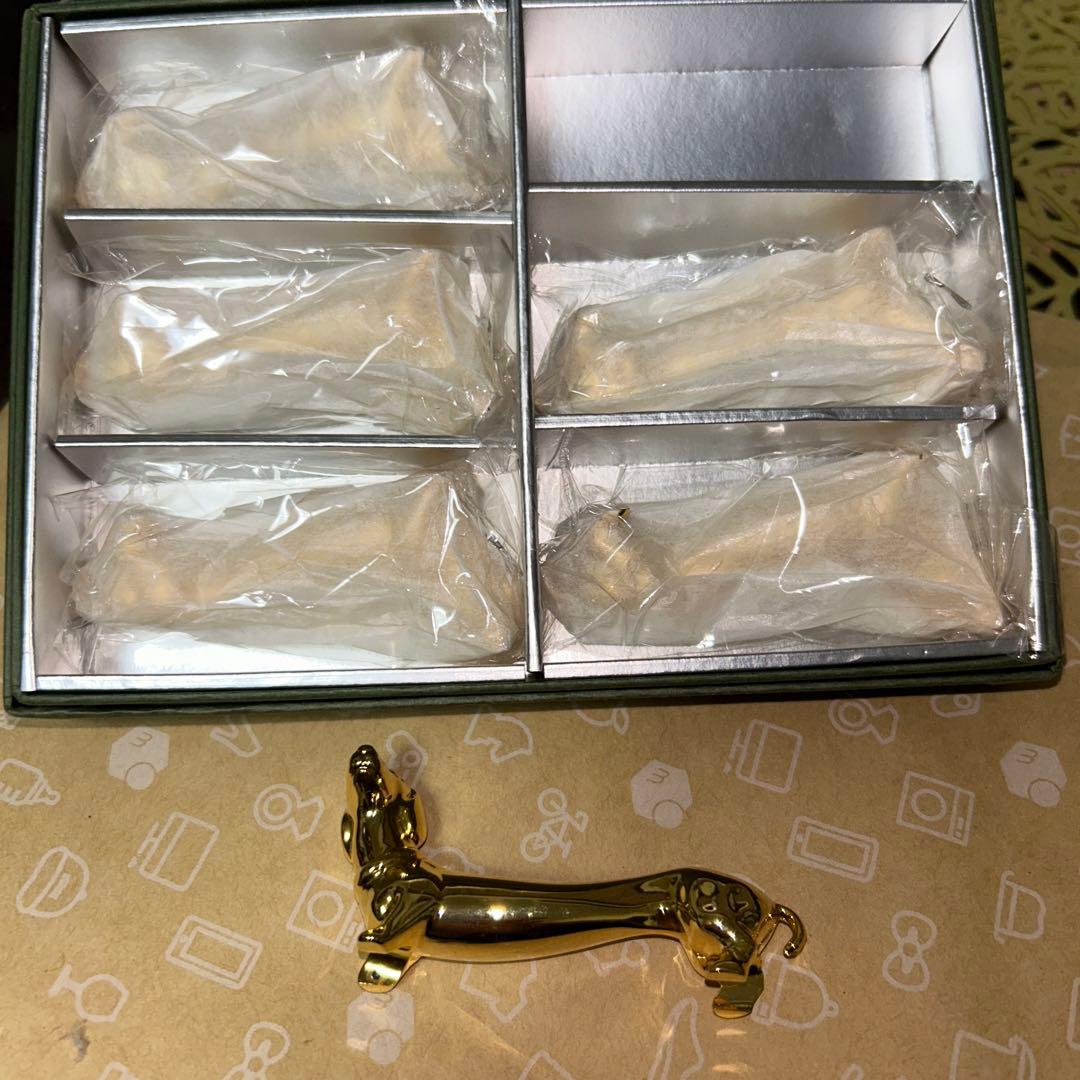 英国製　真鍮＆金ダックスフンドカトラリー レスト