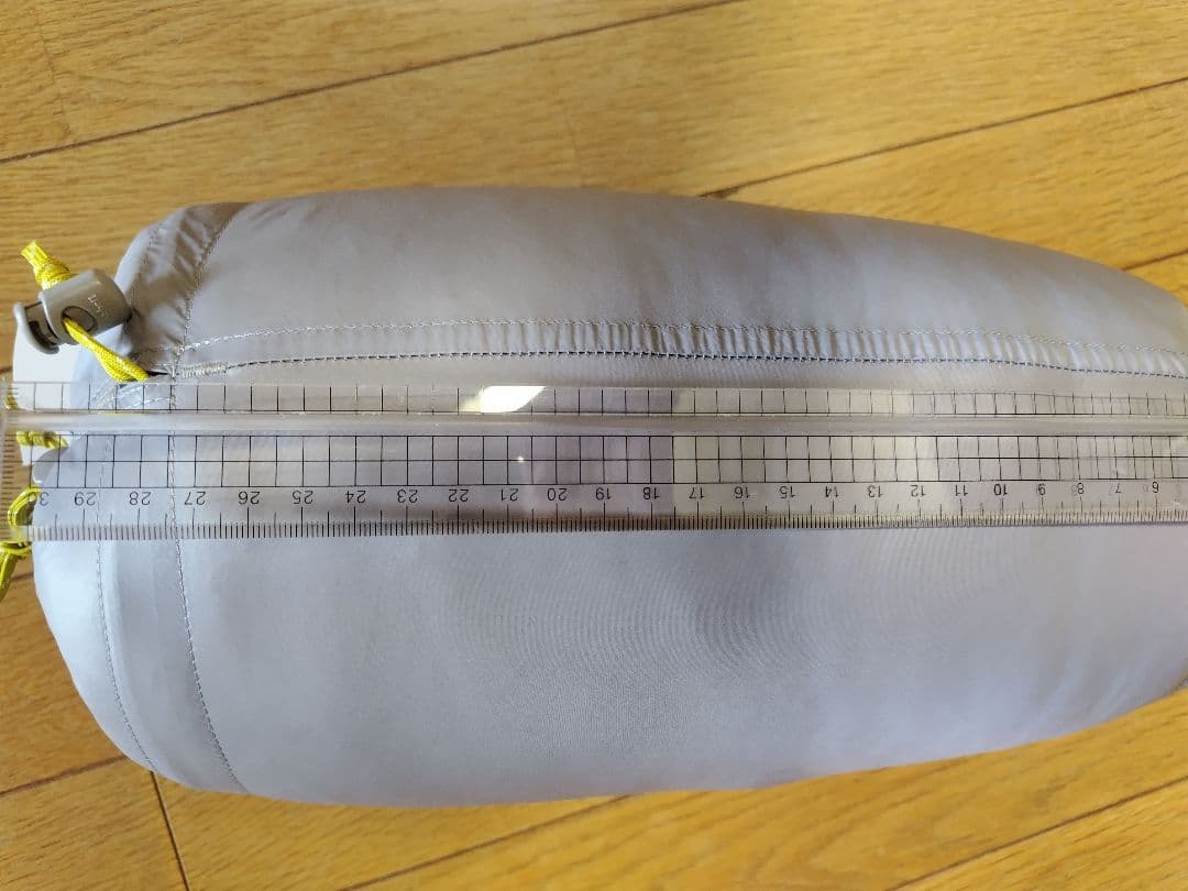 mont-bell シームレスダウンハガー#2　女性用