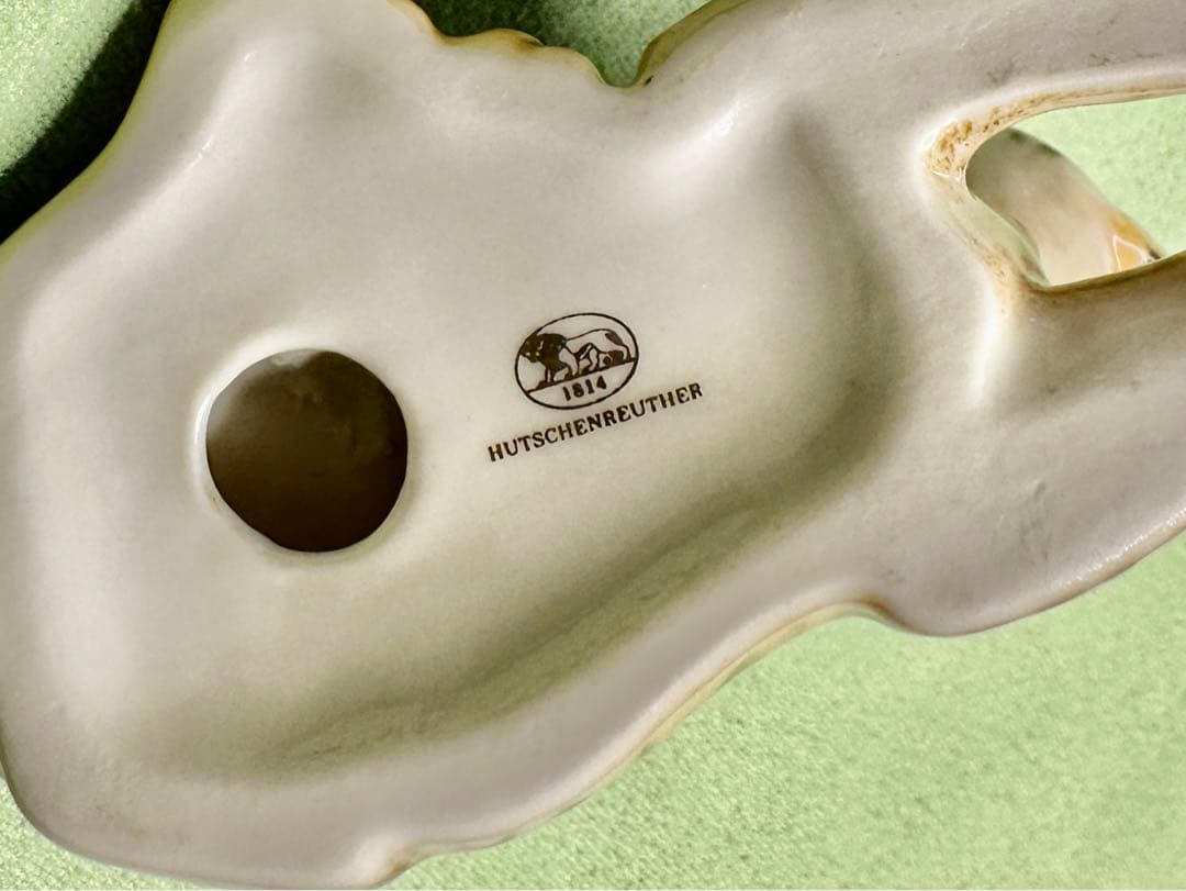 フッチェンロイター  虎のフィギュリン