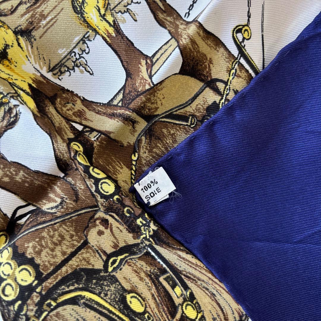 HERMES　エルメス　大判スカーフ　銅細工　5673