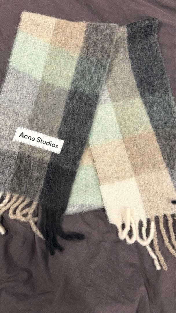 雪*様 Acne Studios MOHAIR CHECKED SCARF マフ