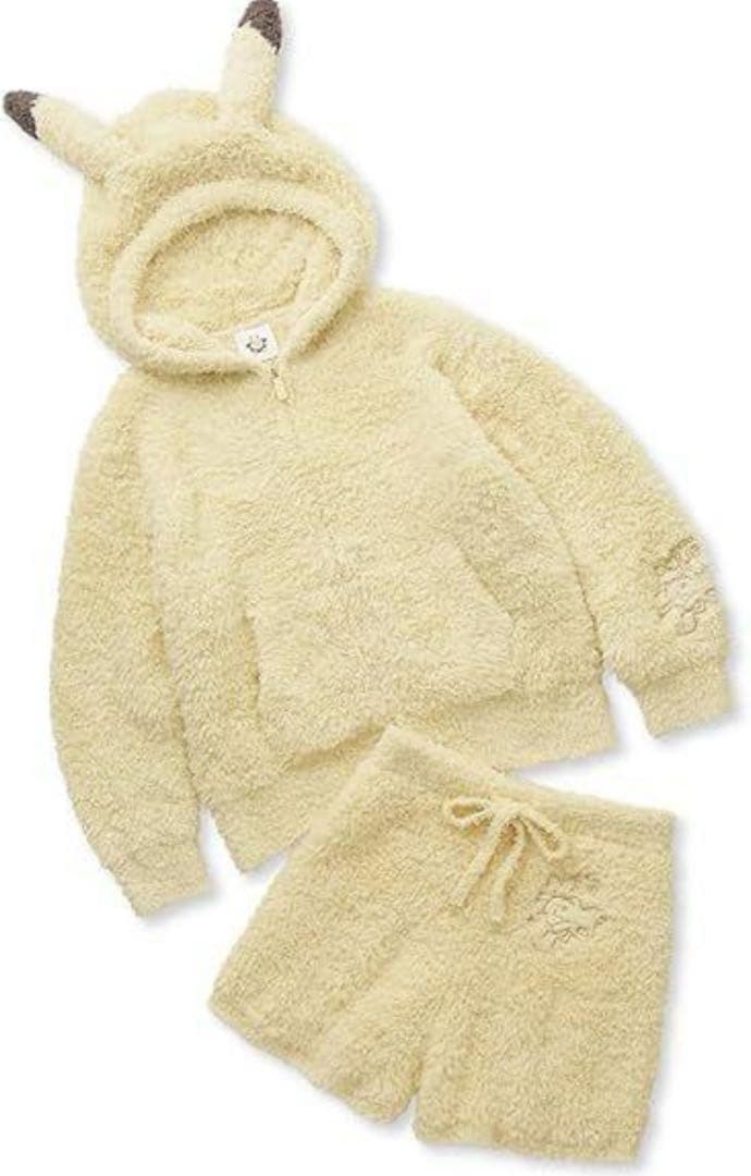 ジェラートピケ　ピカチュウコラボウェア上下　フリー新品