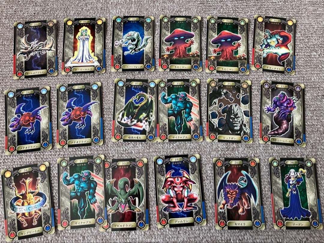 H*e様 遊戯王　カード　シール　等多数